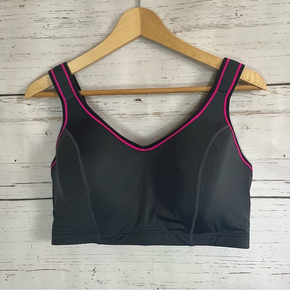 Cacique Intimates & Sleepwear Cacique Sports Bra Poshmark